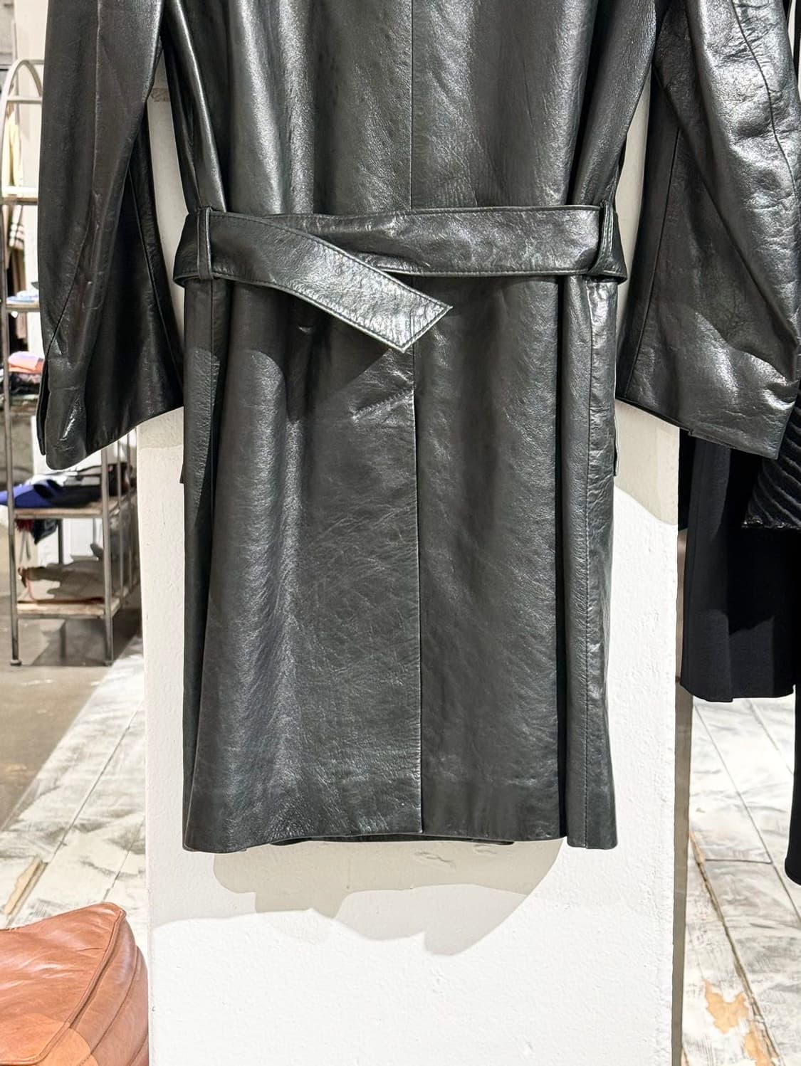 마틴싯봉 딥 그린 리얼레더 벨티드 롱 코트 상품이미지6