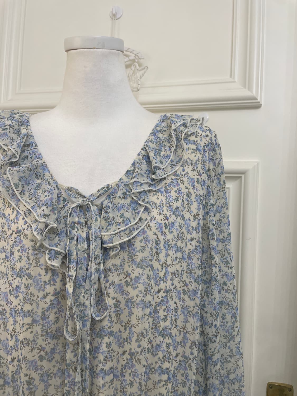blue flower ruffle lace-up loose opc 상품이미지6