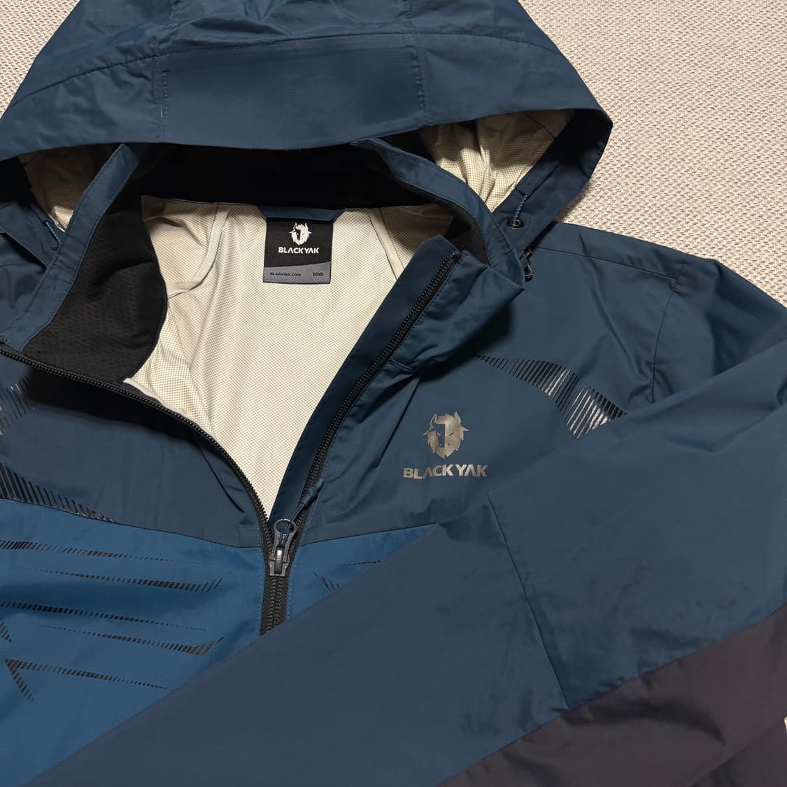 블랙야크 퍼텍스 심실링 바람막이 자켓 상품이미지2