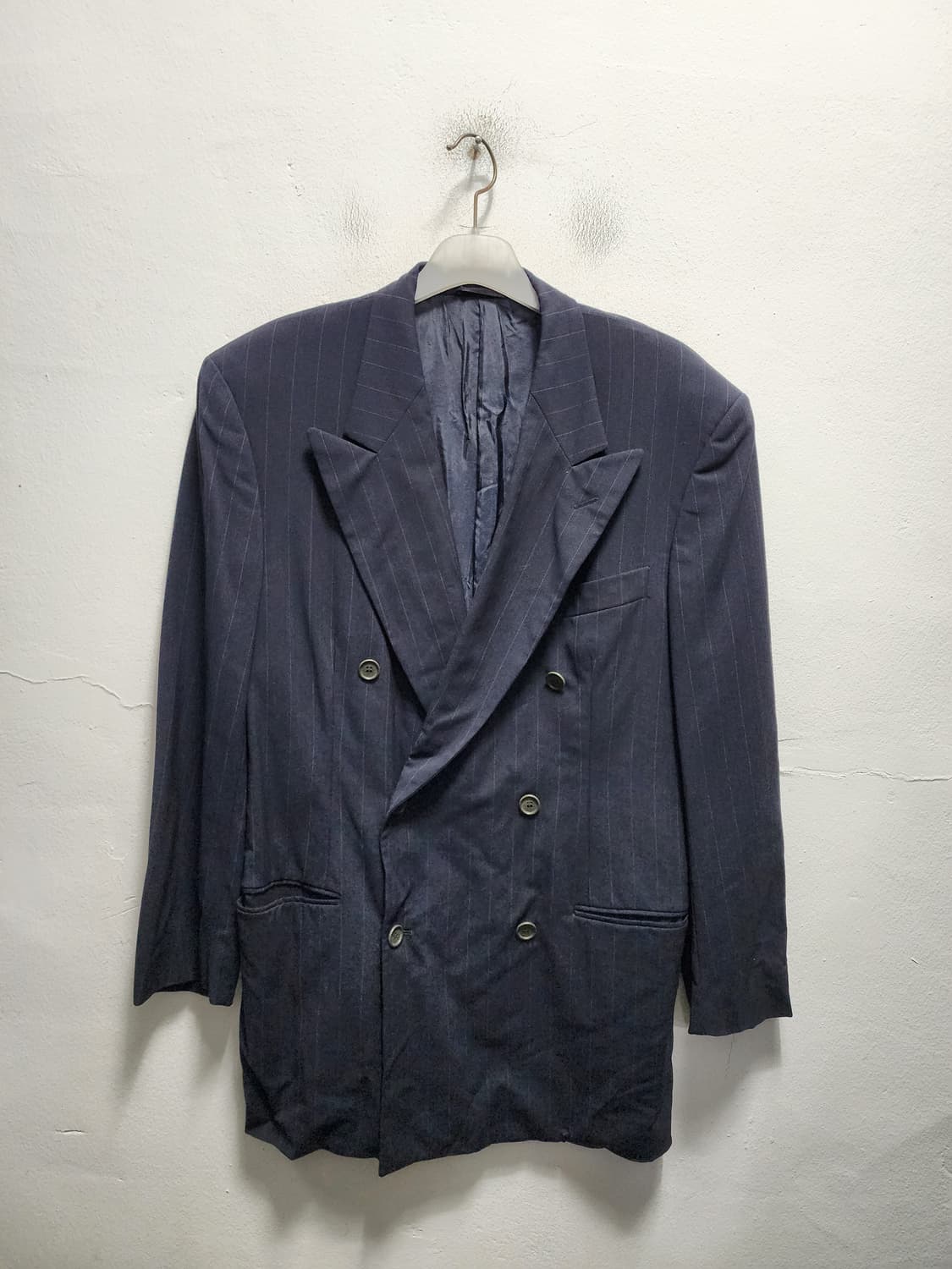 조르지오 아르마니 네이비 스트라이프 더블브레스티드 블레이저 상품이미지1