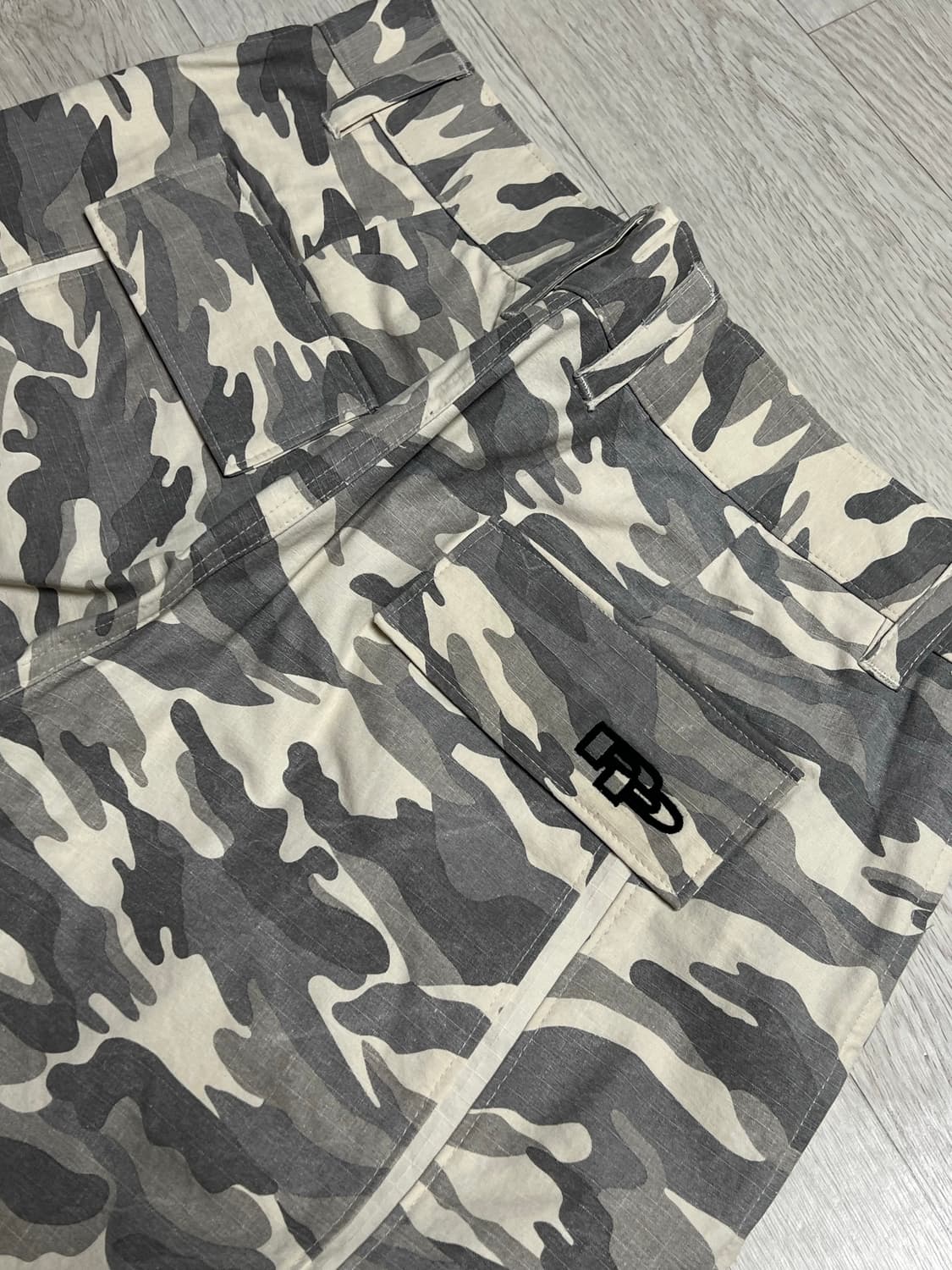 퍼블릭파머시 카모 팬츠 상품이미지4