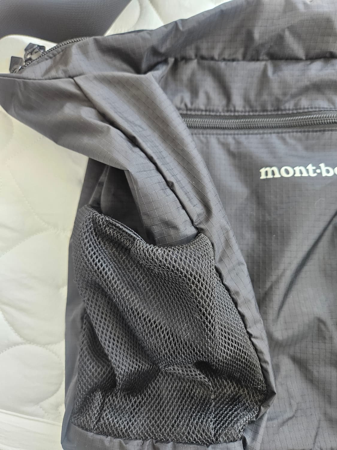 몽벨 포켓터블 라이트 숄더백 라지 (L) 상품이미지3