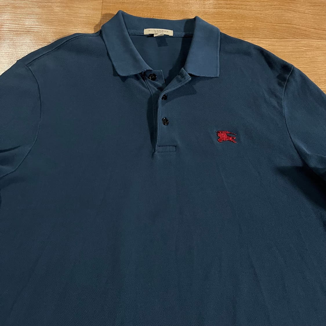 [100] 버버리 메탈로고 긴팔티셔츠 상품이미지2