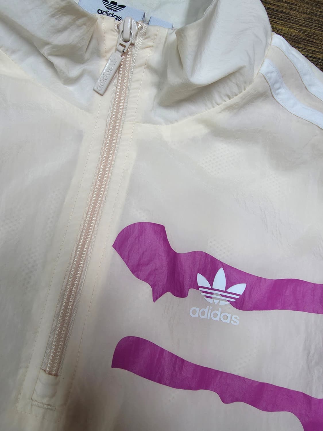 아디다스 오리지널스 우먼 테베 마구구 트랙탑 상품이미지3