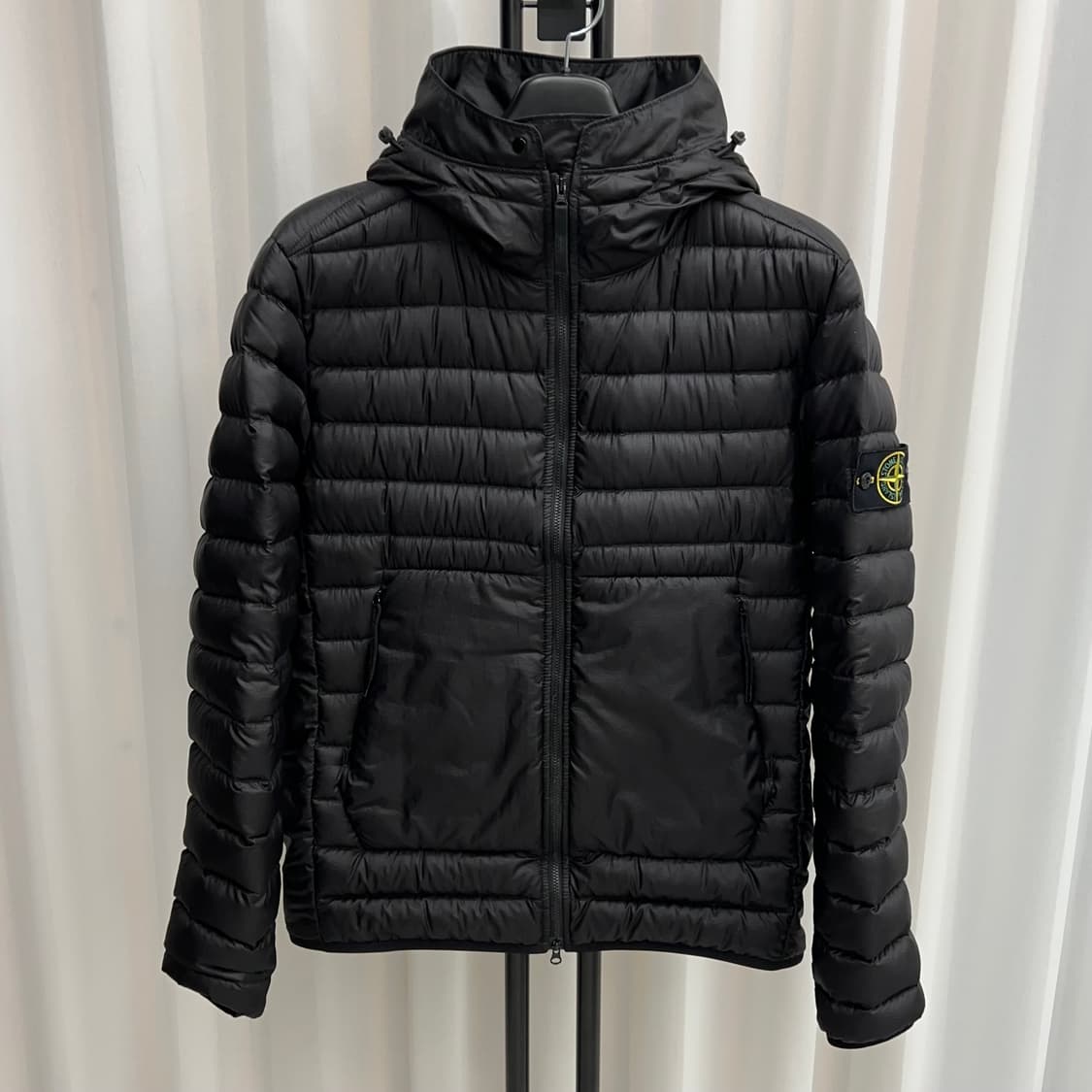 스톤아일랜드 바이오 립스탑 경량패딩 L 블랙 상품이미지1