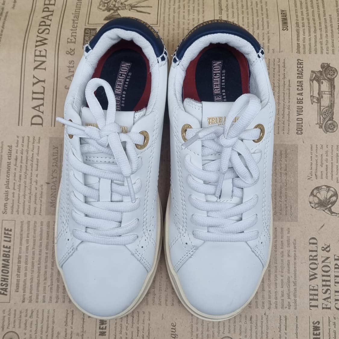 트루릴리젼 레더 여성스니커즈230 상품이미지2