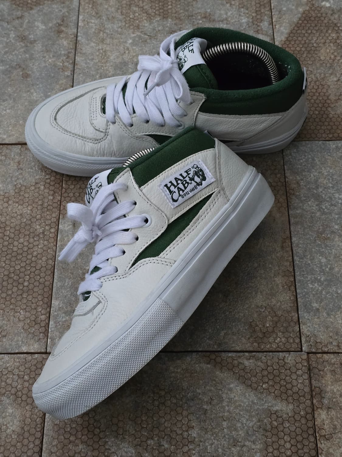 (225)반스 하프캡 화이트 그린 상품이미지3