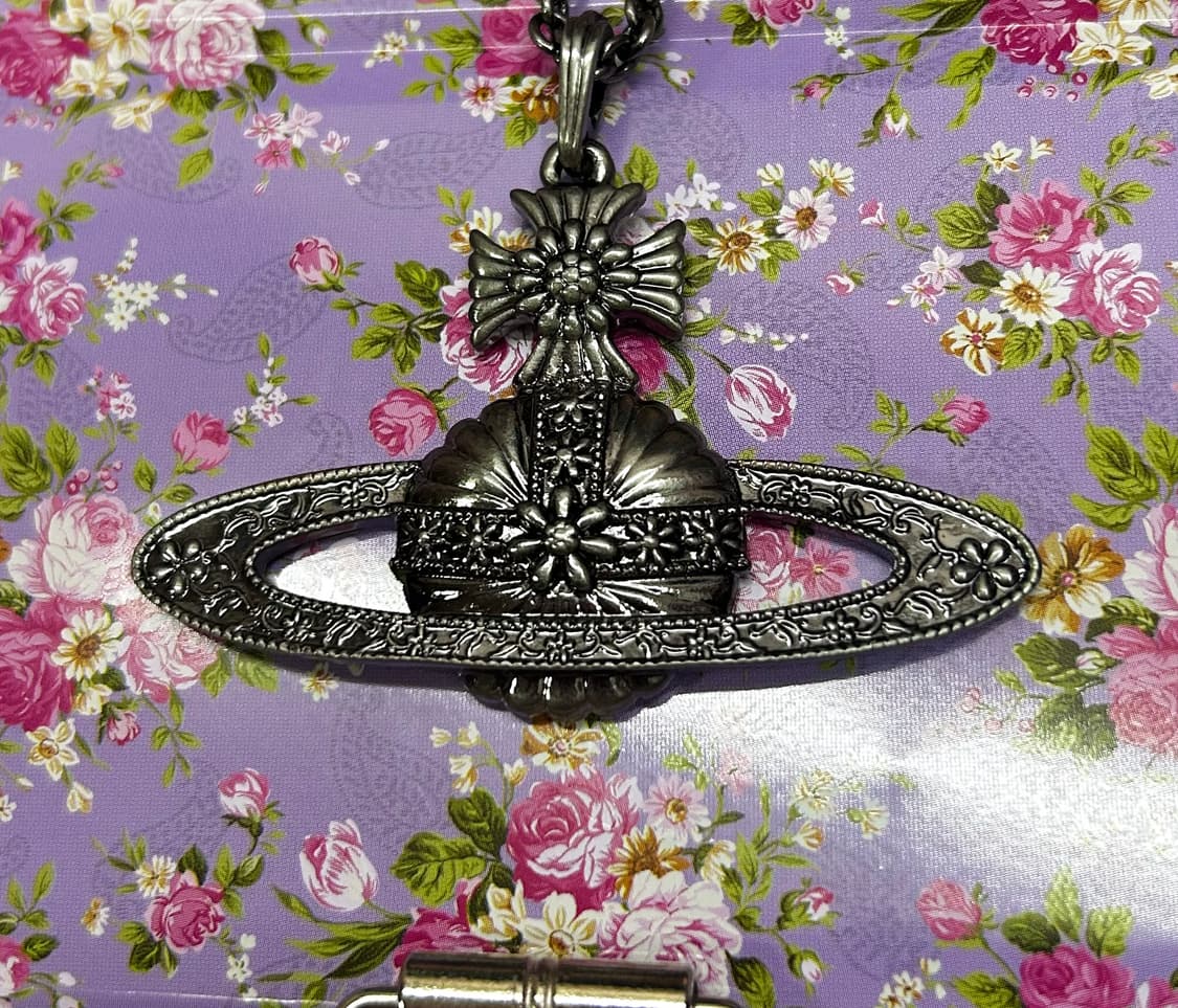 Vivienne Westwood Orb Gothic Necklace 상품이미지2