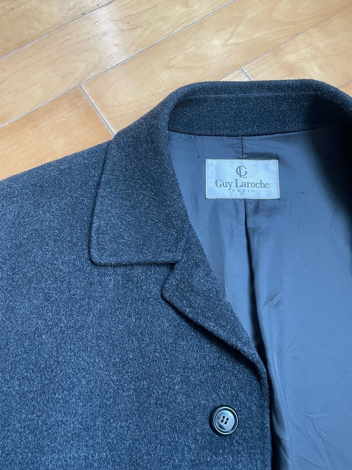 Guy Laroche 남성 차콜 모직 코트 상품이미지4