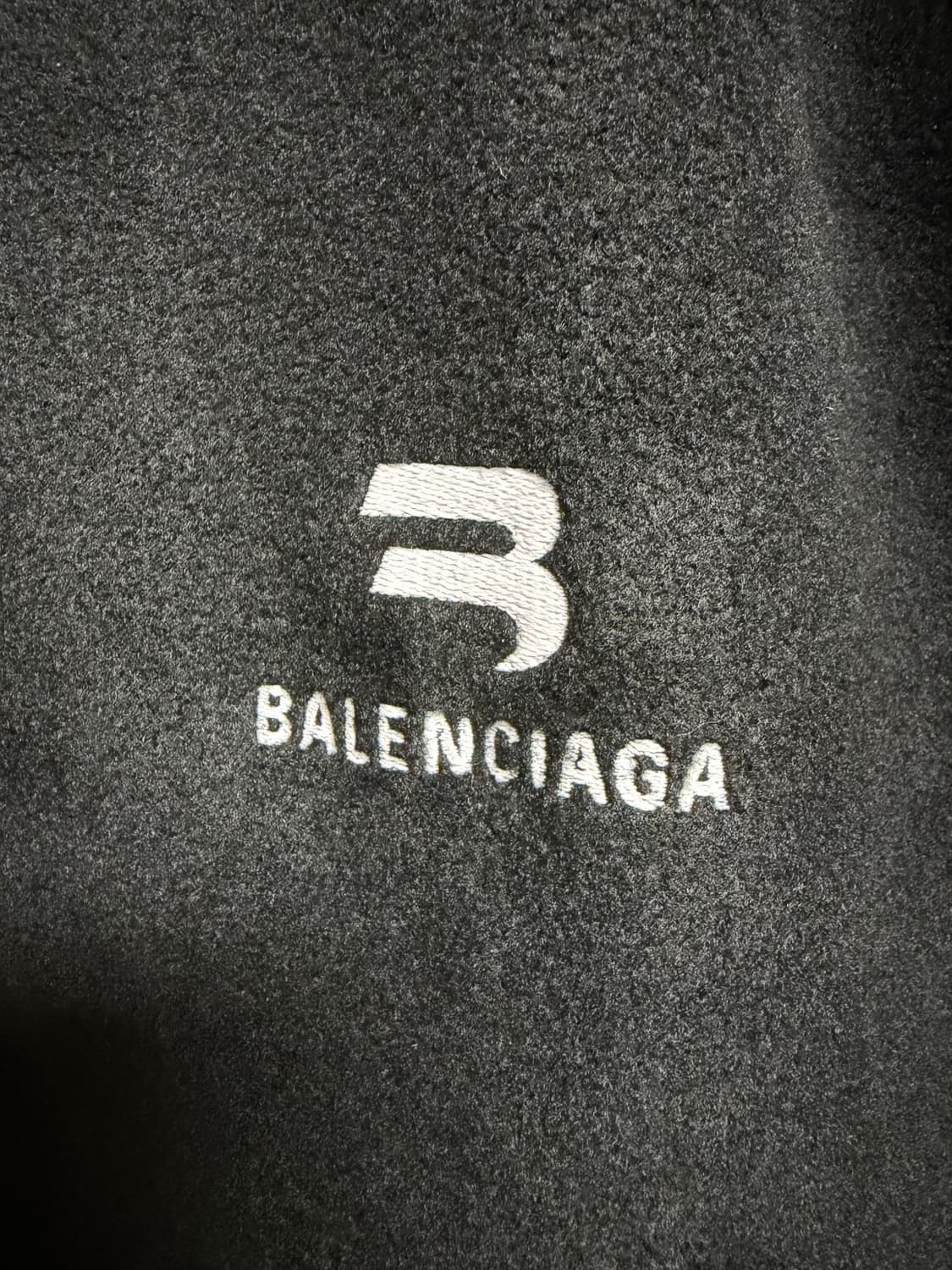 발렌시아가 스포티 b 후리스 자켓 상품이미지9