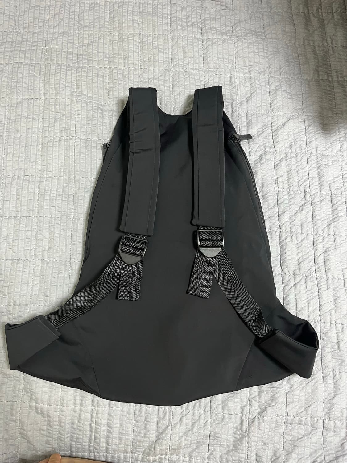Y-3 요지야마모토 사이드 지퍼 백팩 블랙 상품이미지2
