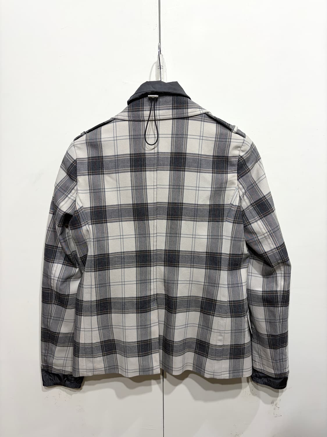 미우미우 플래드 레이어드 자켓 상품이미지5