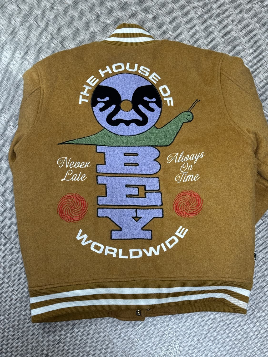 오베이 타임 바시티 울 자켓 상품이미지4