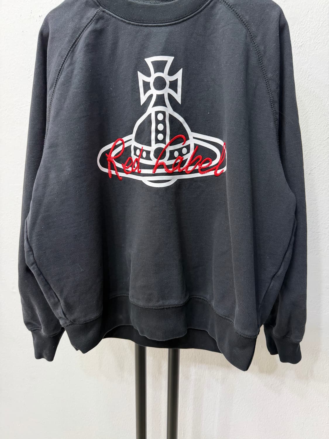 정품) 비비안웨스트우드 오버핏 맨투맨 티셔츠 XS 상품이미지3