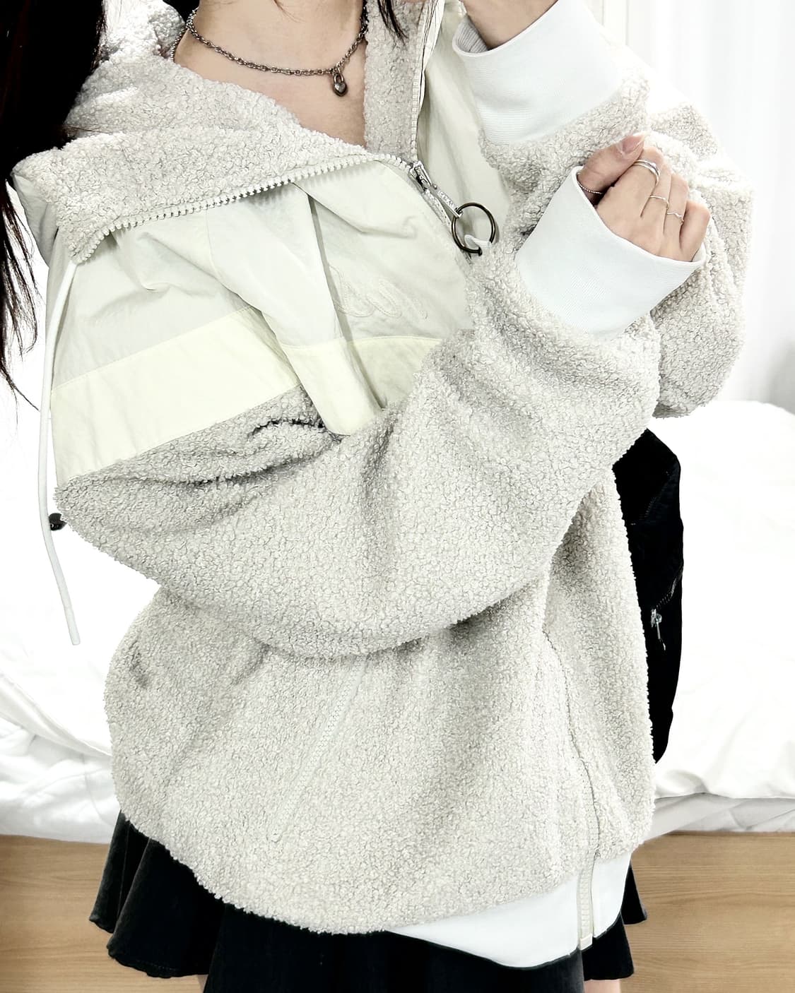 나이키 배색 뽀글이 자켓 상품이미지3