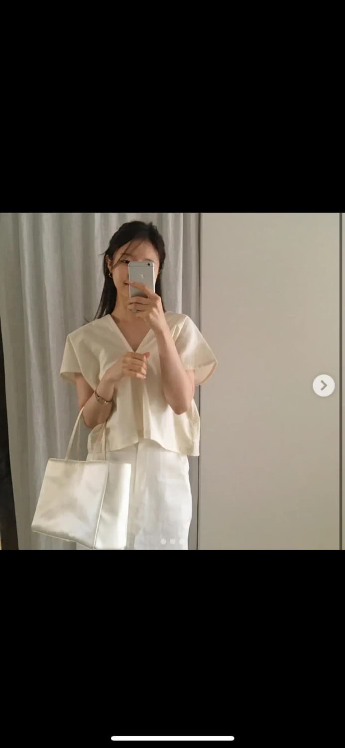 매니매니모드 새틴 스퀘어 백  상품이미지1