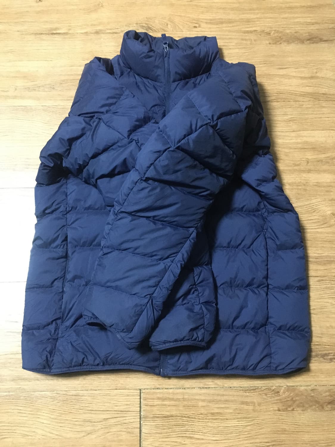 유니클로 경량패딩 상품이미지2