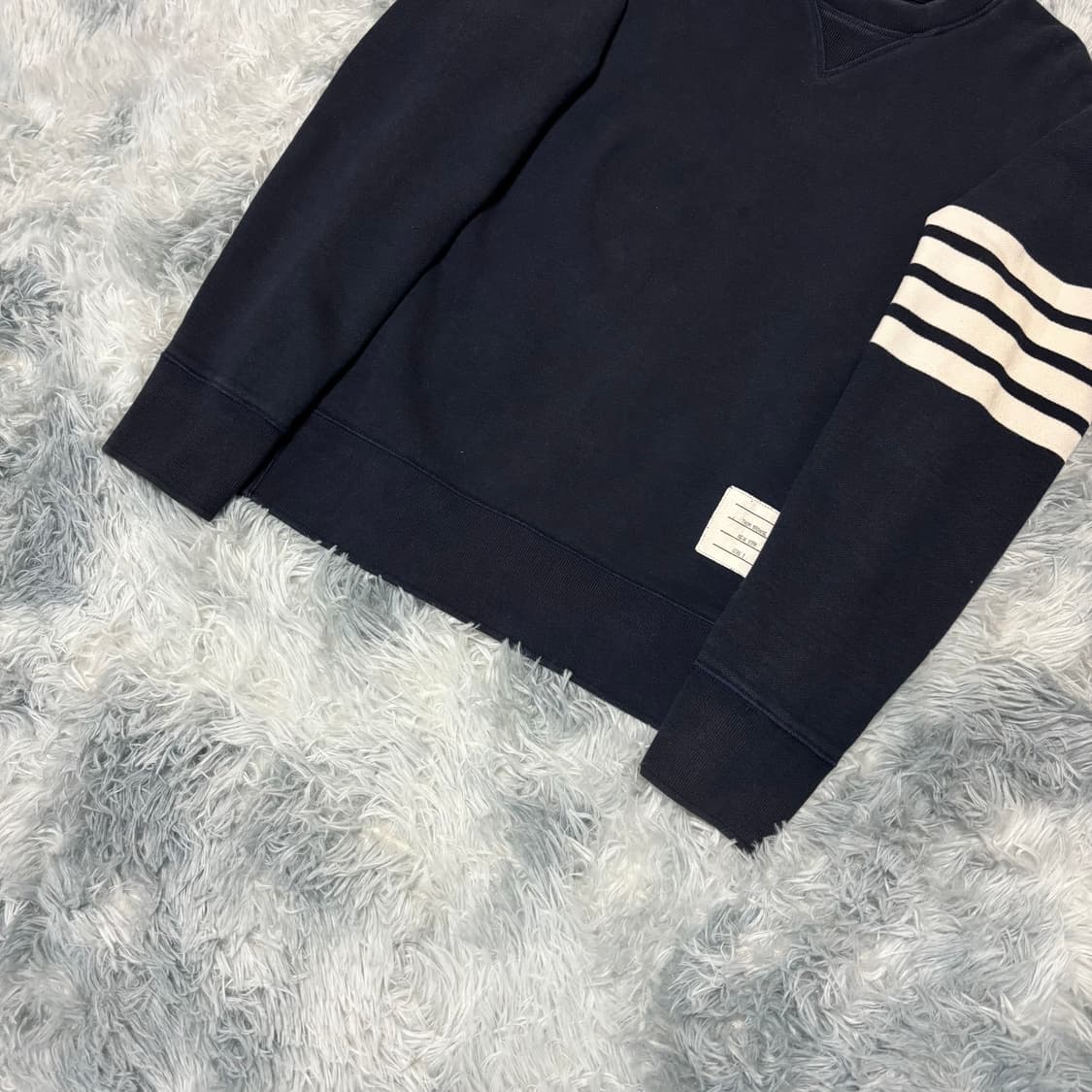 [2 Size] 톰브라운 4선 맨투맨 상품이미지2