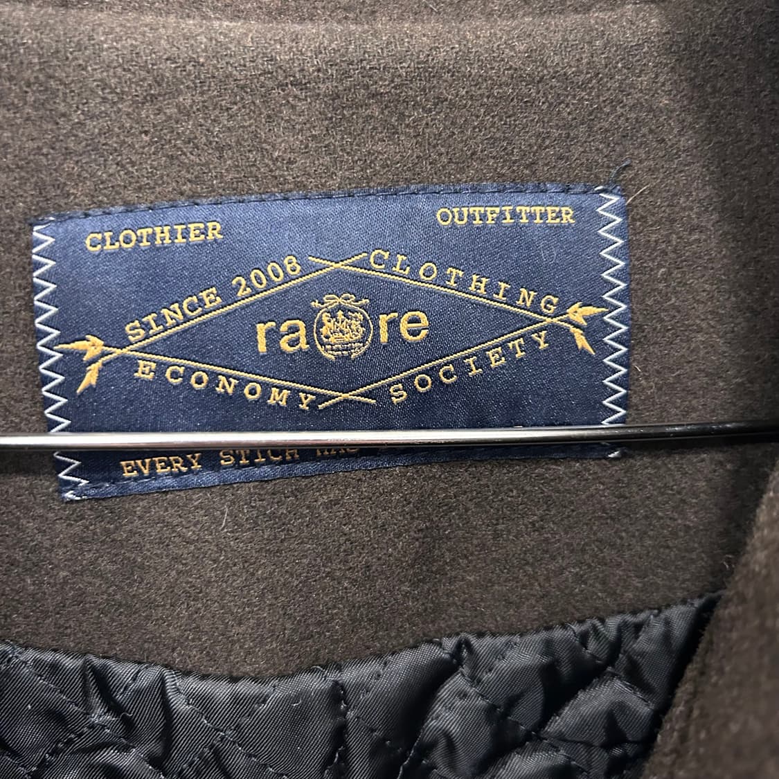 레어 이코노미 소사이어티 울 이너퀼팅 롱코트 상품이미지3