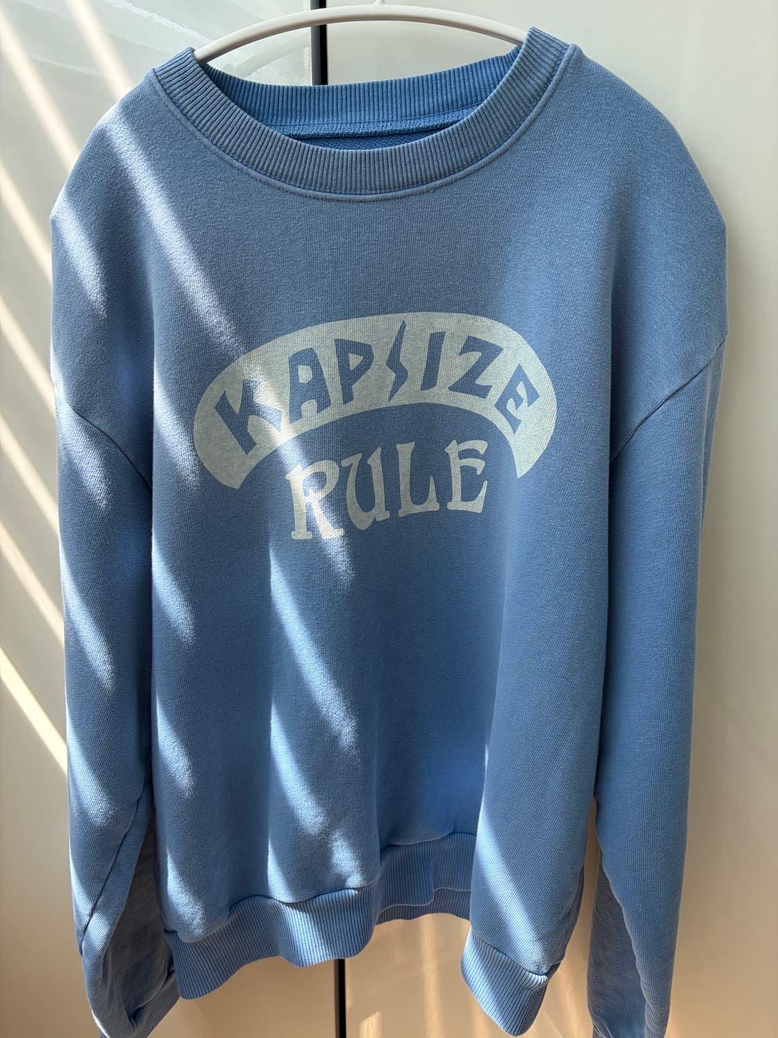 캐피탈 캡사이즈 룰 Pt 플리스 크루 스웨트셔츠 색소폰 상품이미지1