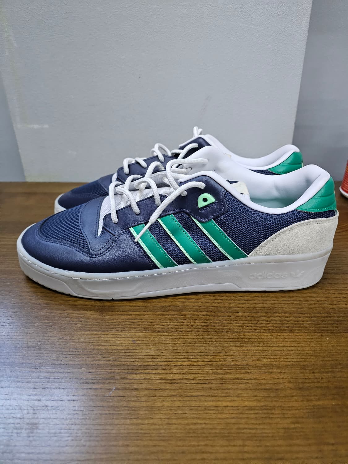 아디다스 라이벌리 로우 '섀도우 네이비 그린 상품이미지4