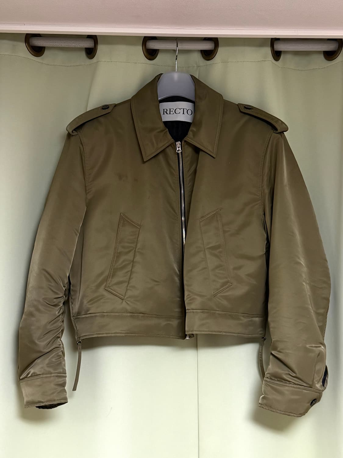 렉토 23fw 툴루즈 나일론 봄버 자켓 상품이미지1