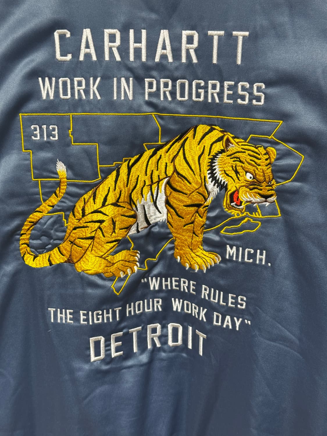 칼하트 수베니어 자켓 상품이미지6