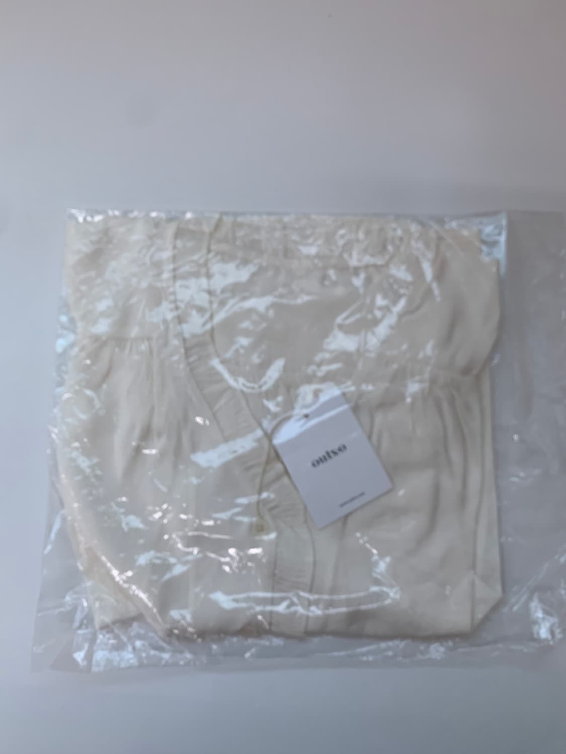 프릴 V넥 루즈핏 셔츠 상품이미지2