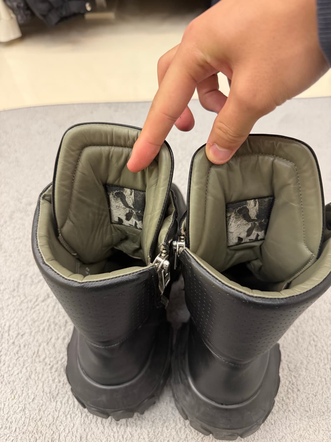 릭오웬스 FW18 말가죽 레전드 멋돌이 시시포스 트랙터 부츠 (270) 상품이미지5