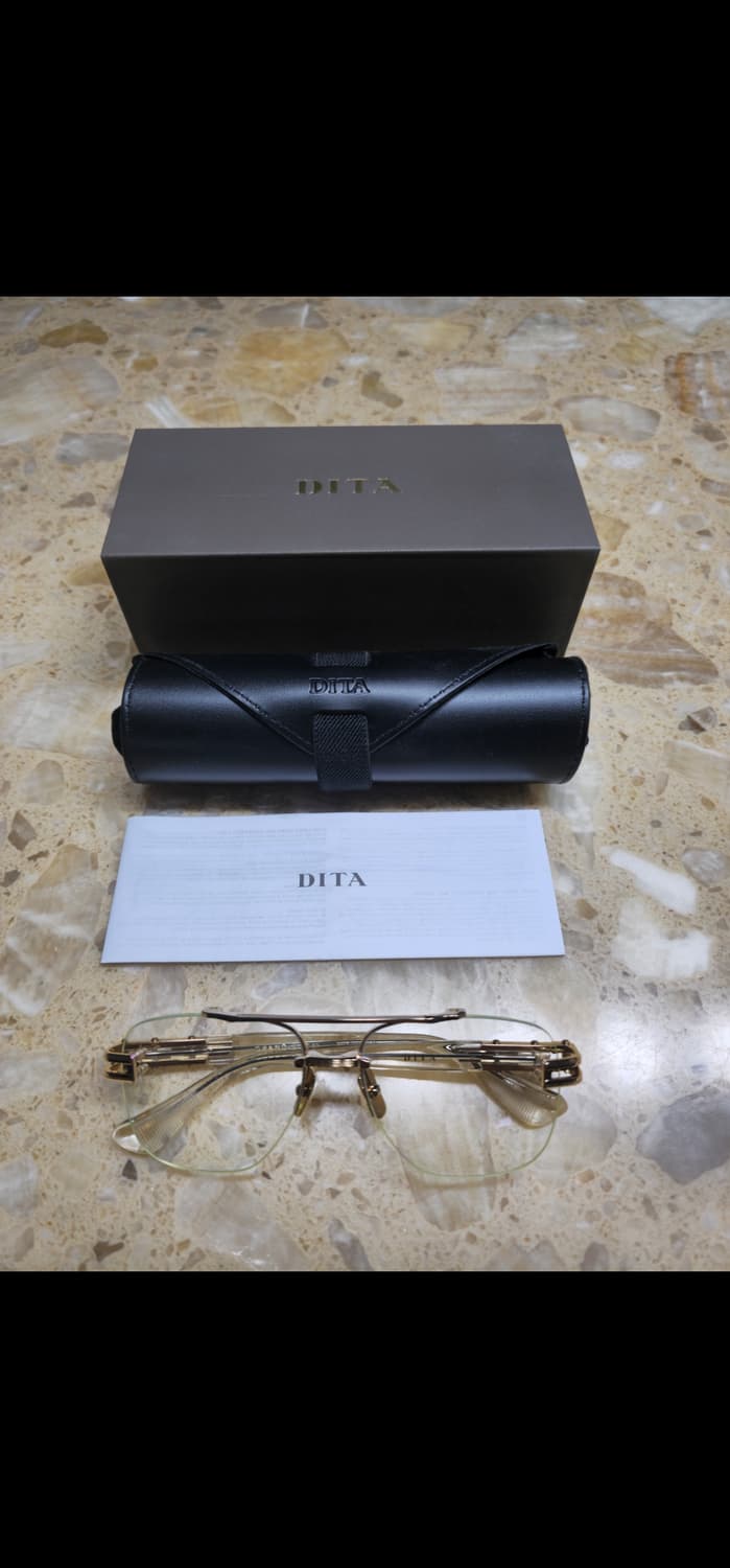 디타 그랜드 에보 투명 그린 상품이미지2