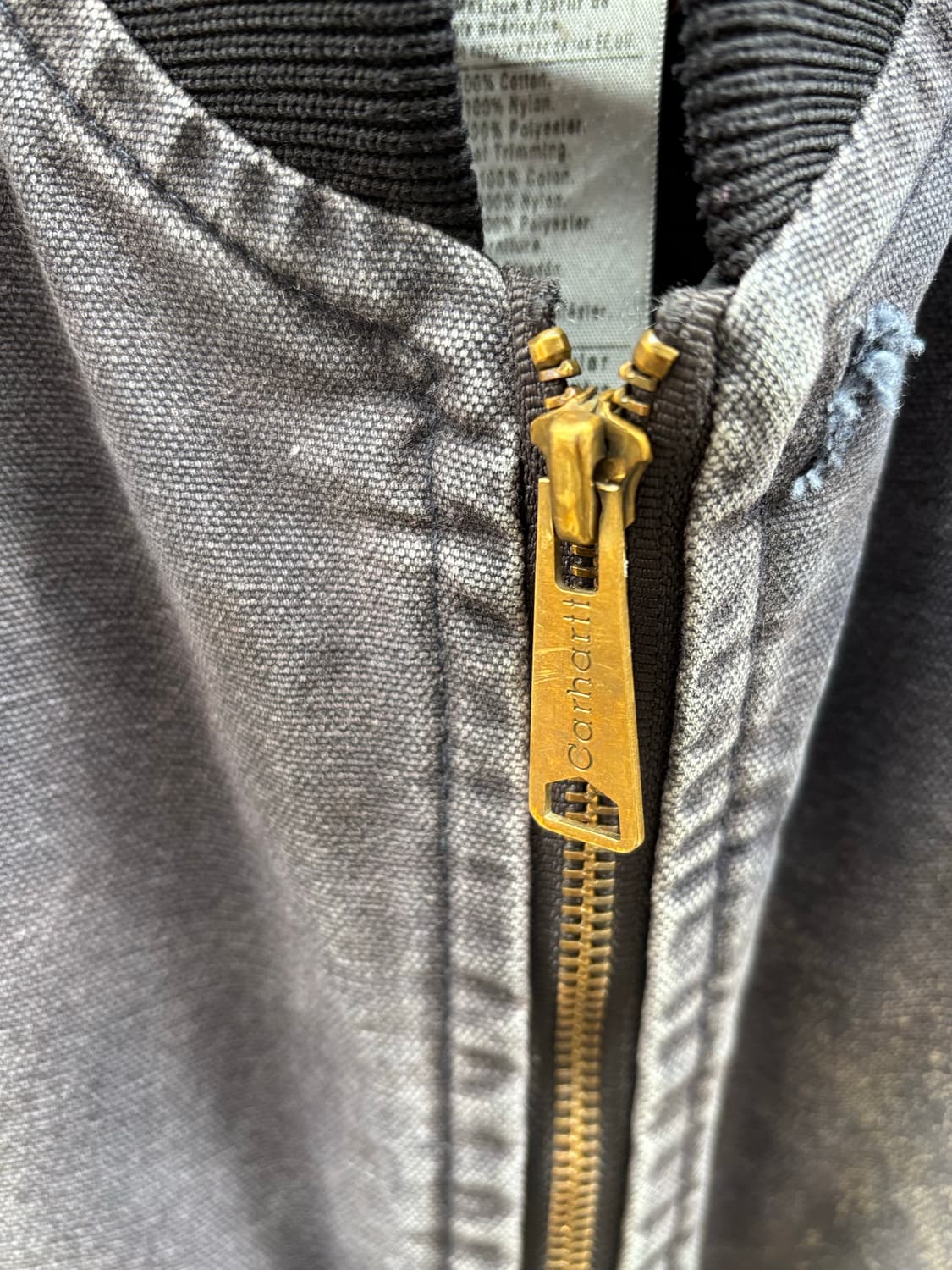 칼하트 v02 하드페이드 베스트 상품이미지5