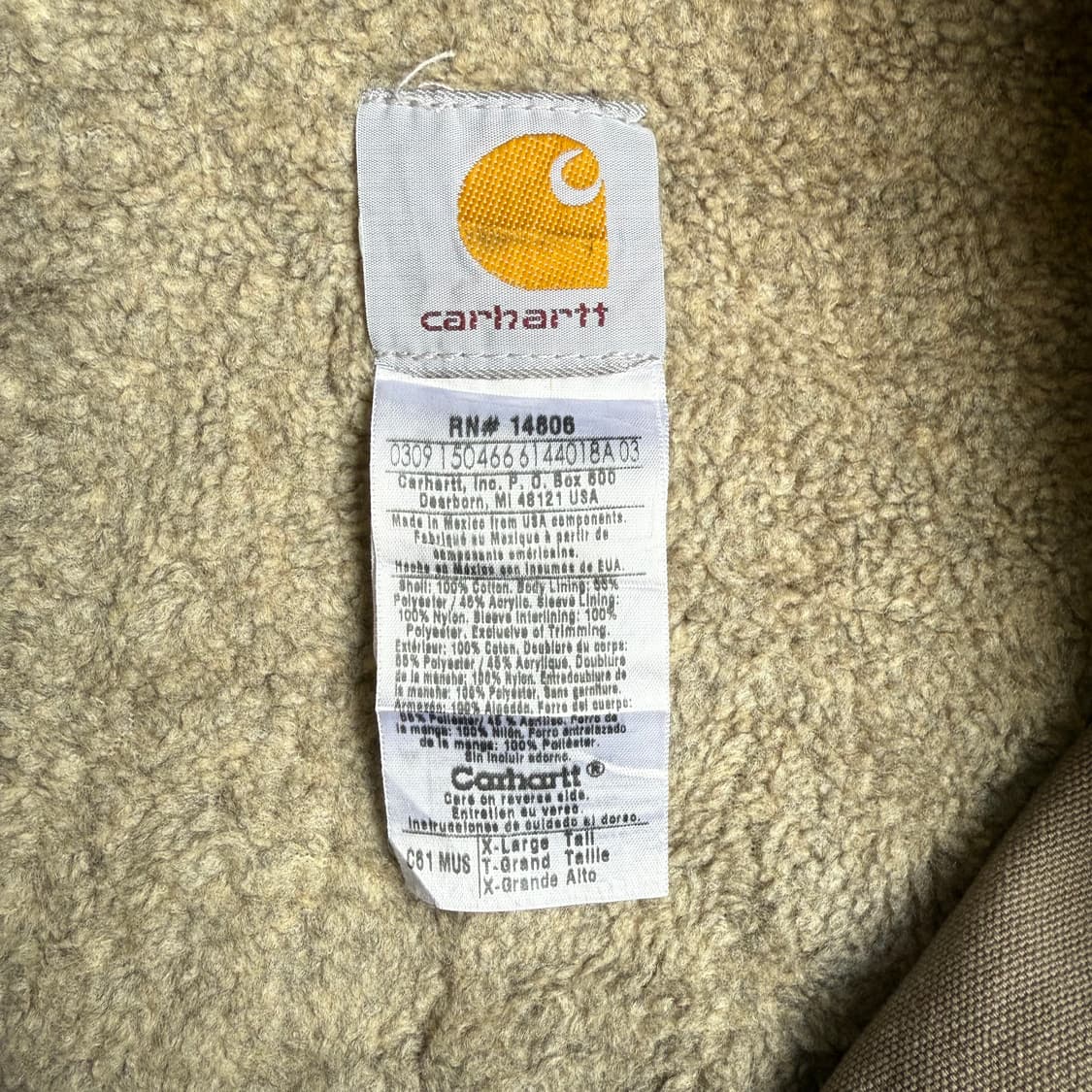 칼하트 c61 자켓 상품이미지3