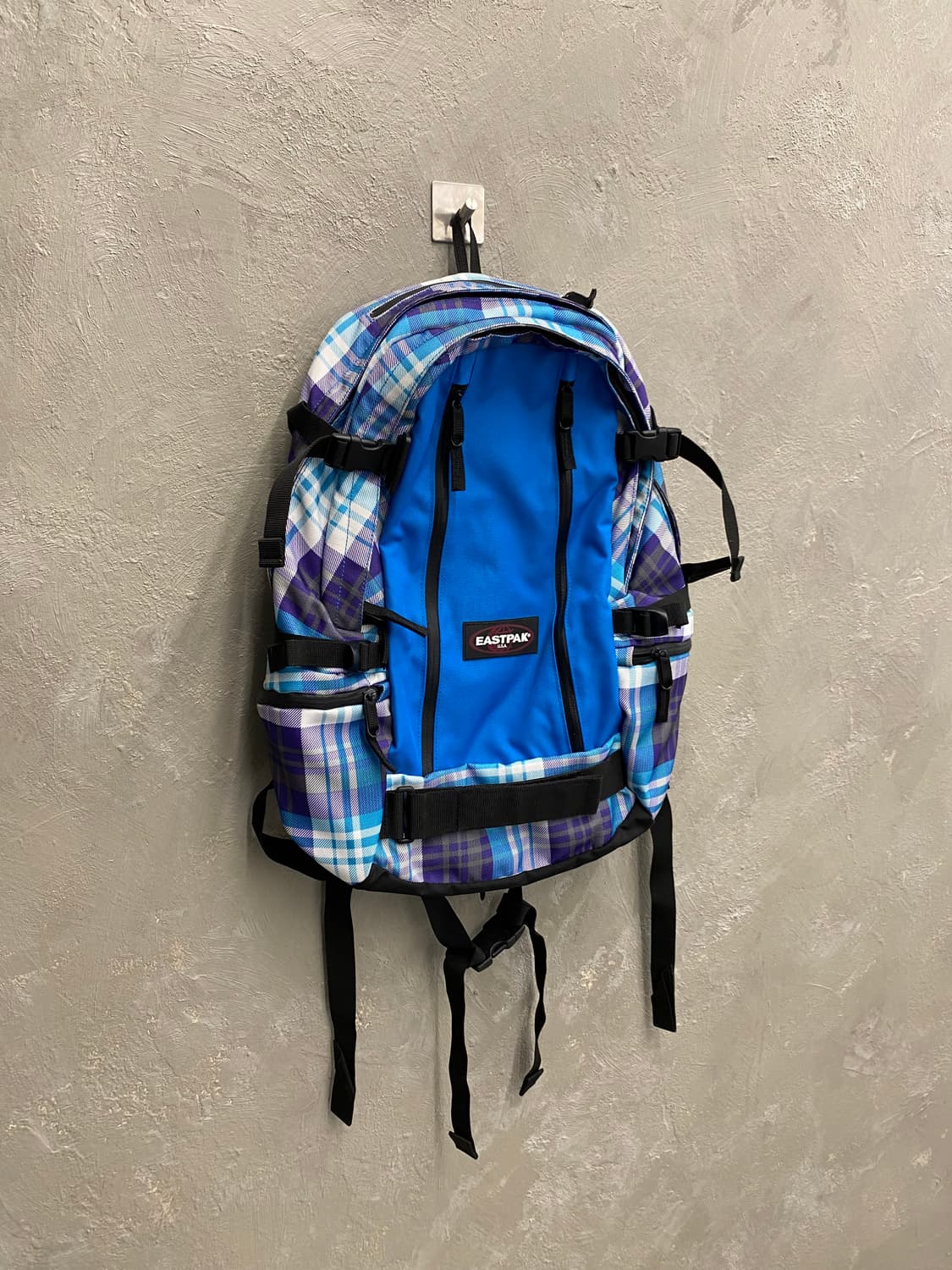 [40*51] Eastpak 이스트팩 일본,영국 한정 체크 백팩 상품이미지3