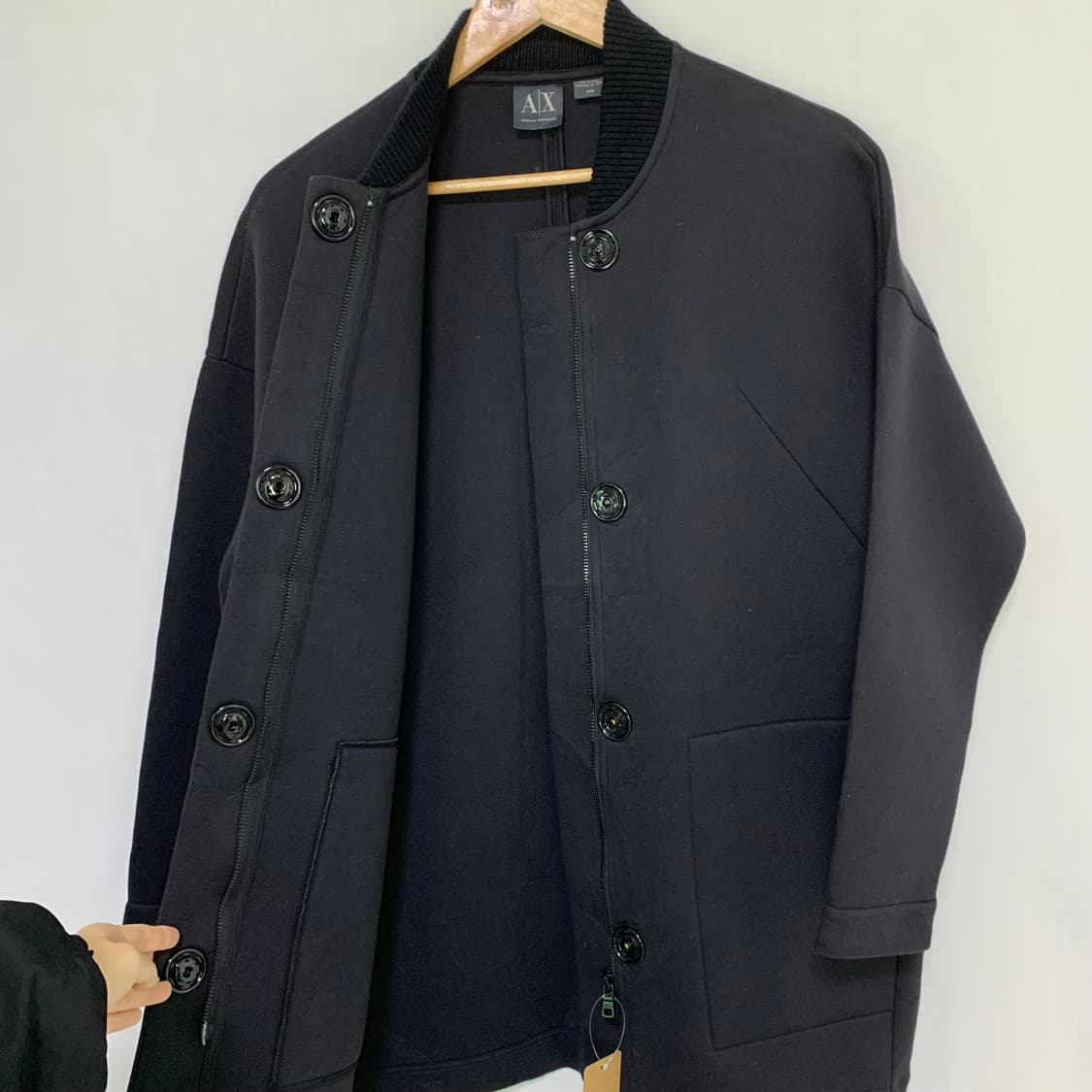 아르마니 익스체인지 면 혼방 블랙 버튼 봄버 자켓 남성 M 남녀공용 상품이미지9