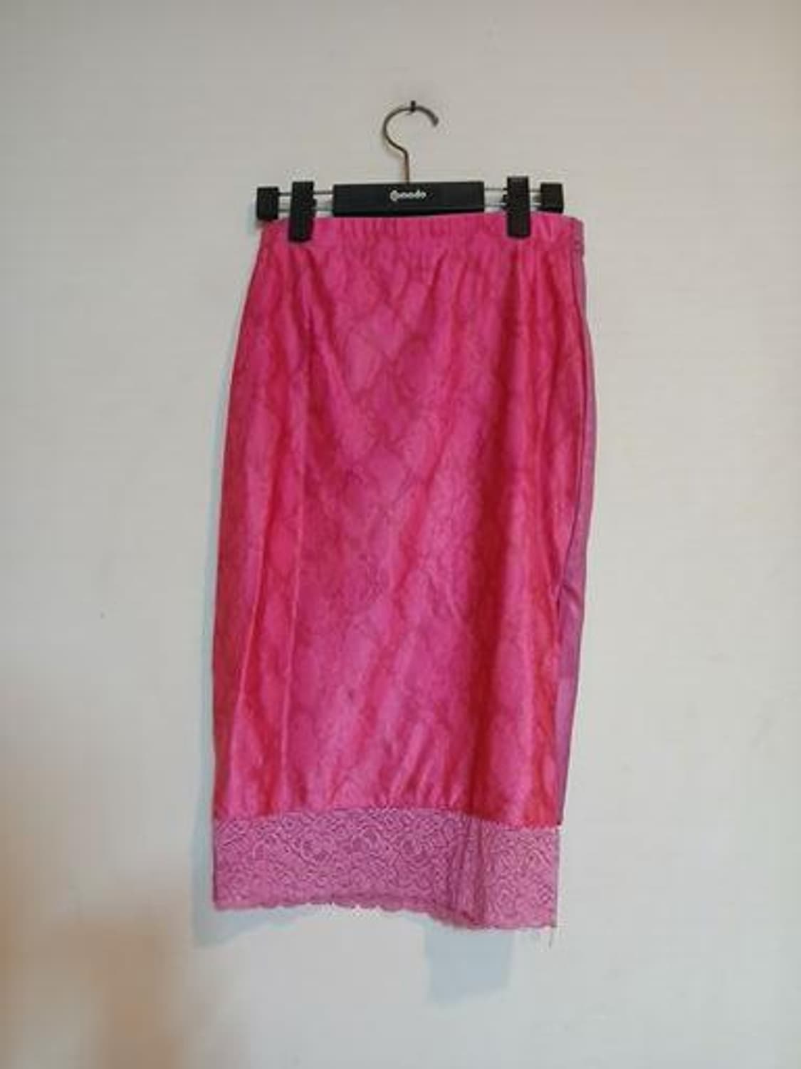 섹시 홀복 파티 클럽룩 슬림핏 레이스 미디 스커트 뱀피 슬립 유니크 치마 상품이미지1