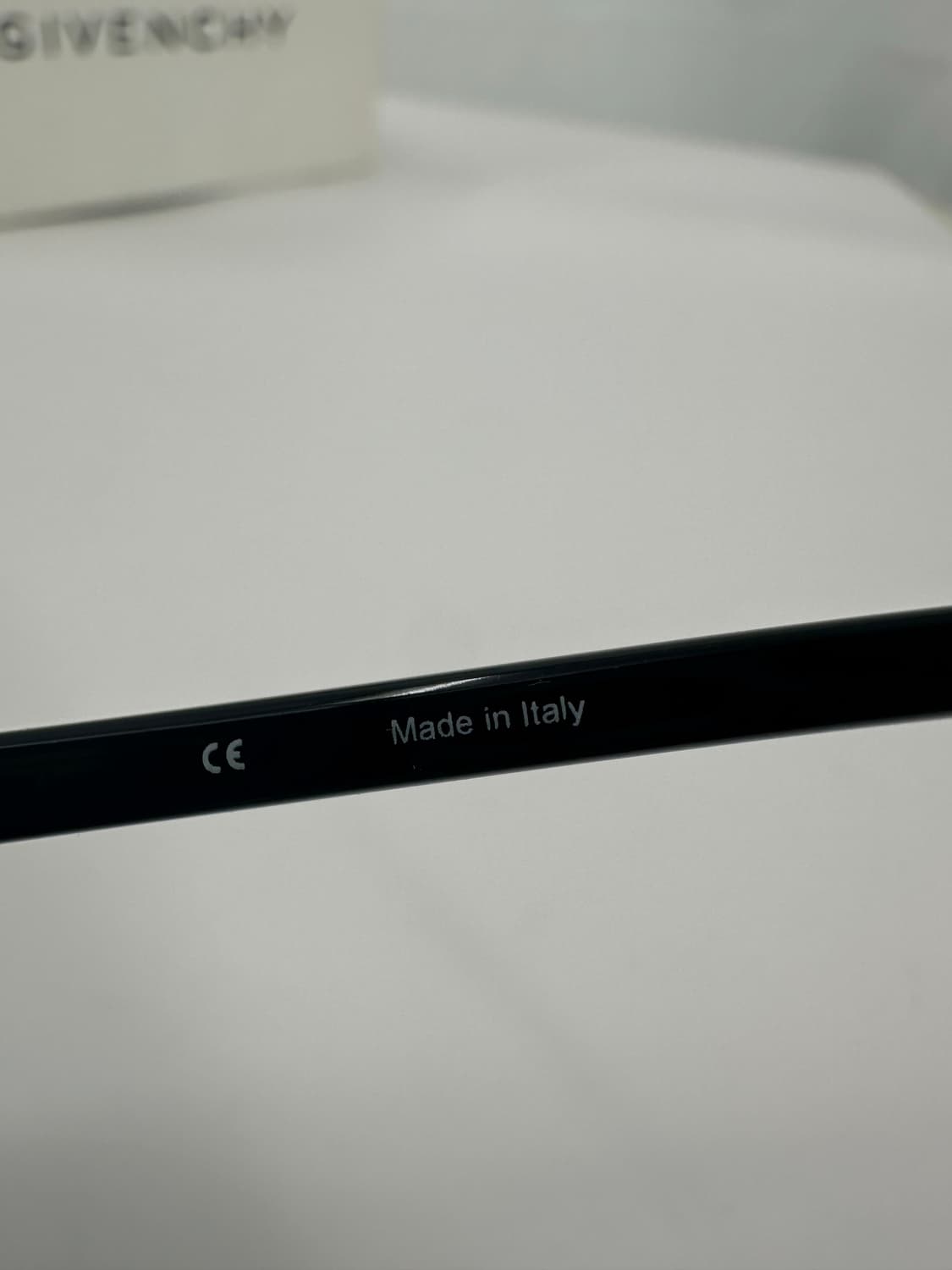 [새상품 무료배송] 정품 지방시 Made in Italy 선글라스 상품이미지10