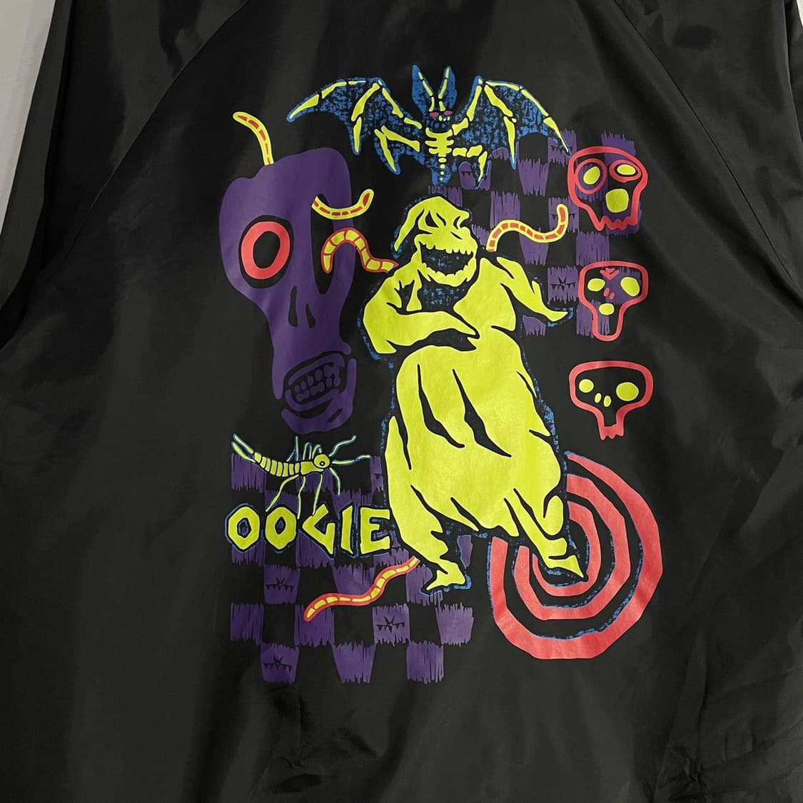 반스 x 크리스마스의악몽 코치자켓 상품이미지4