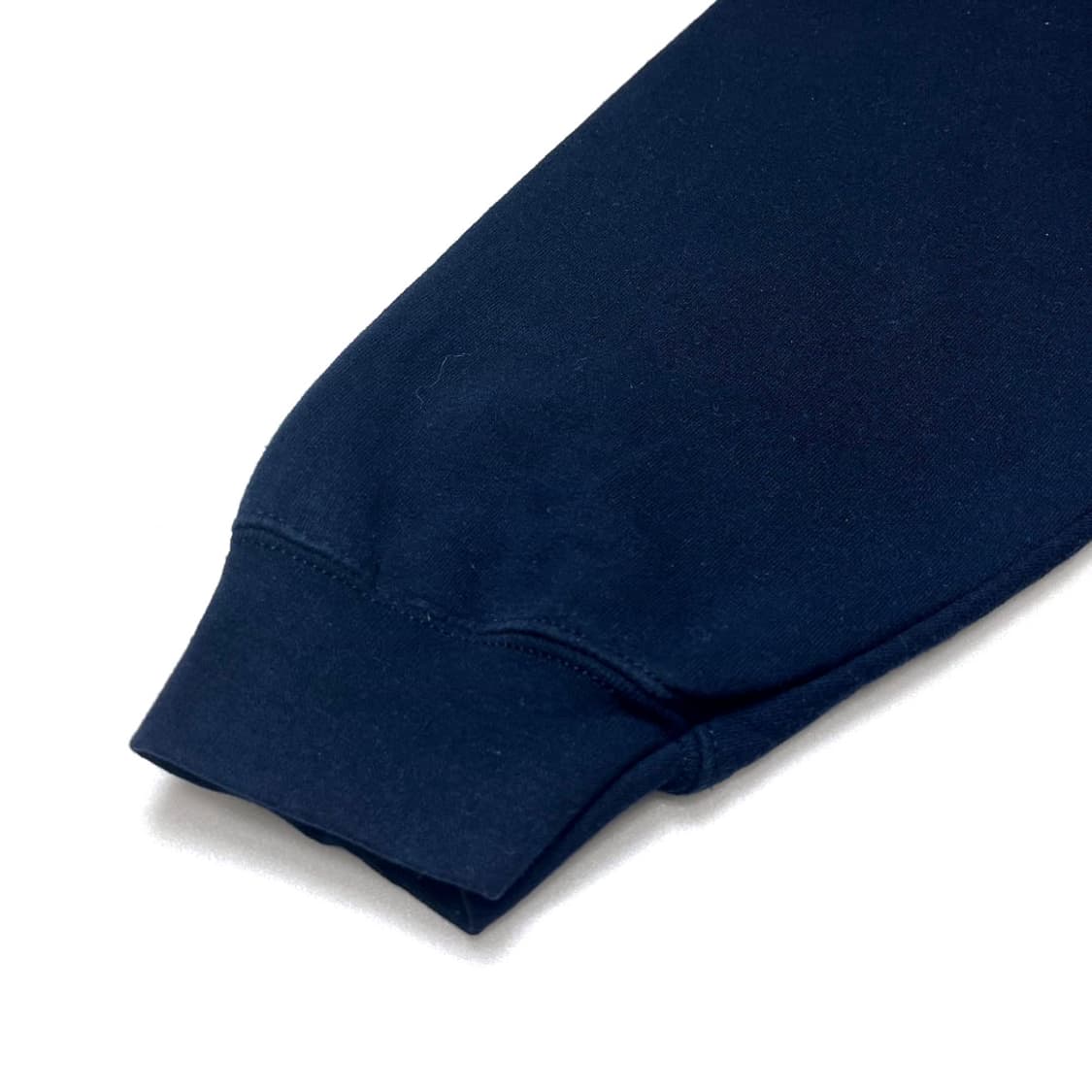 유니버셜스튜디오 00' 로고 자수 맨투맨 상품이미지5