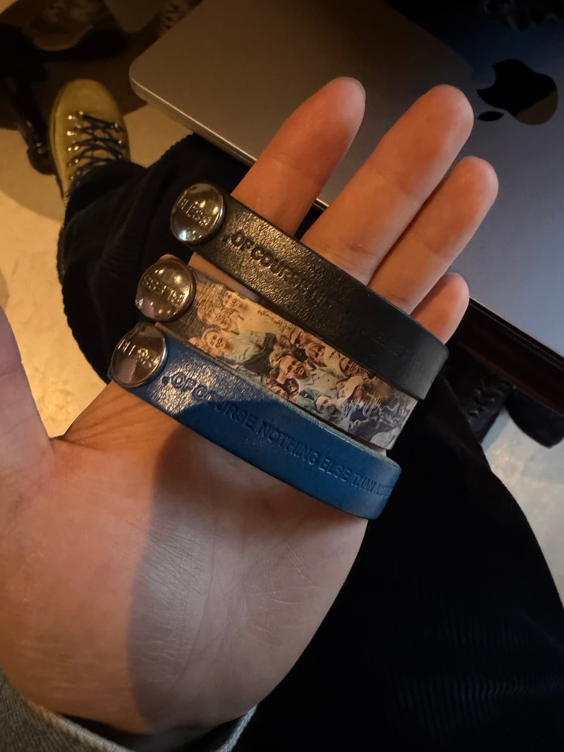 블레스 가죽 팔찌 상품이미지1