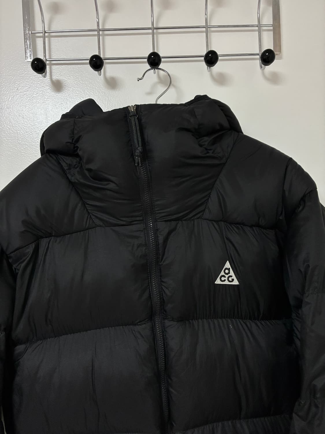 ACG 써마핏 ADV 루나 레이크 퍼퍼 자켓 블랙 - 아시아 상품이미지3