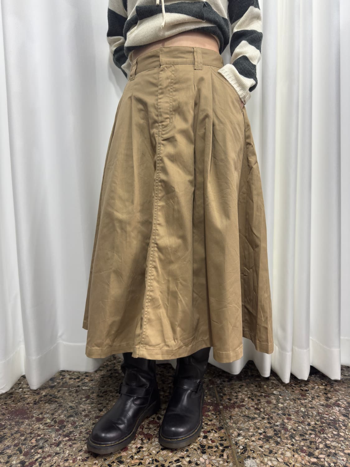 lowrys farm beige pleats skirt 상품이미지2