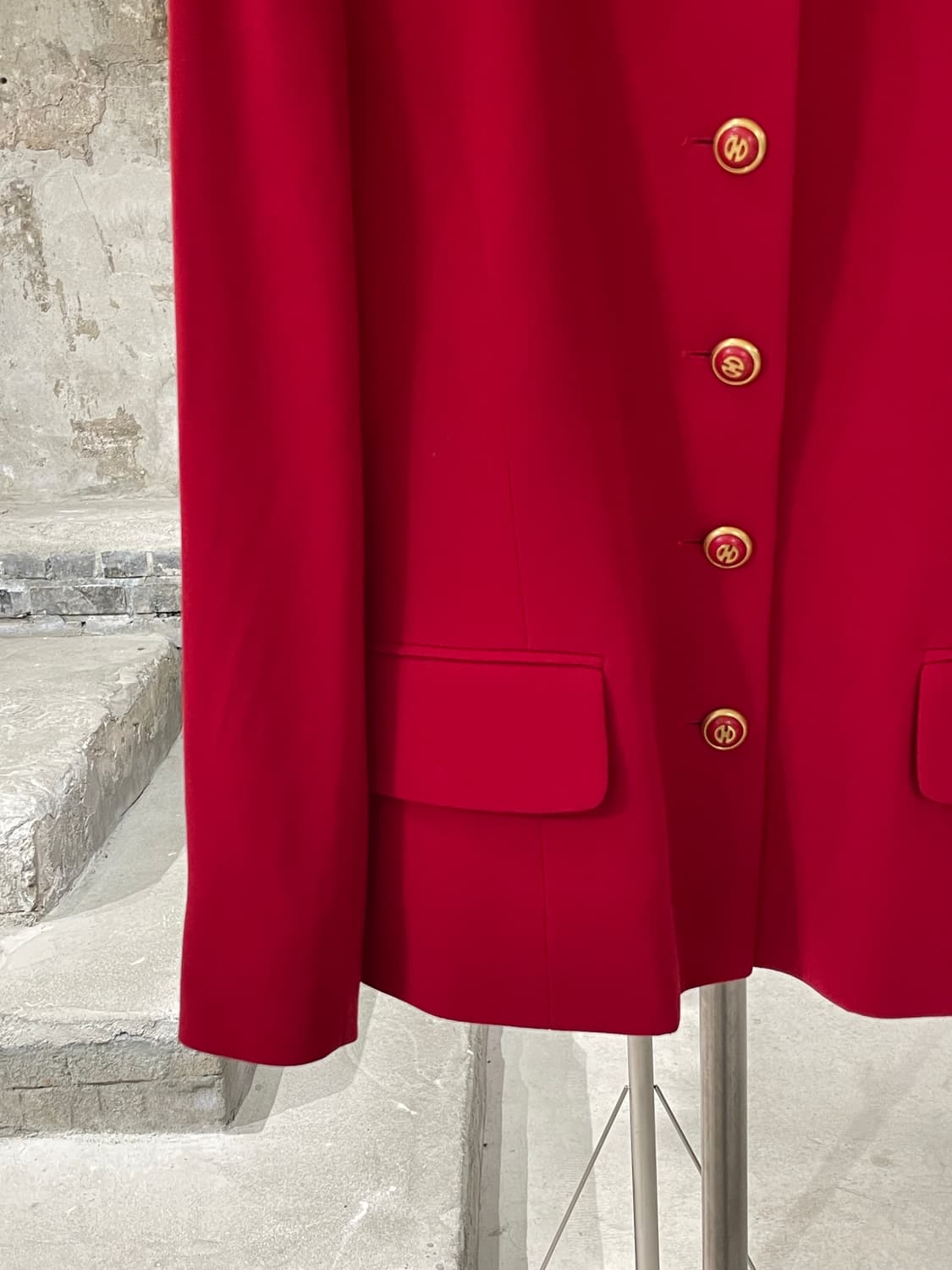 셀린느 레드 금장 버튼 울 블레이저 상품이미지4