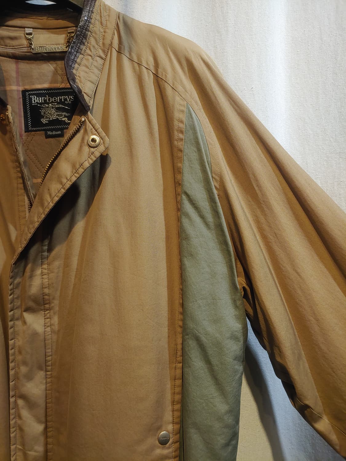 버버리 남성 간절기 점퍼 상품이미지3