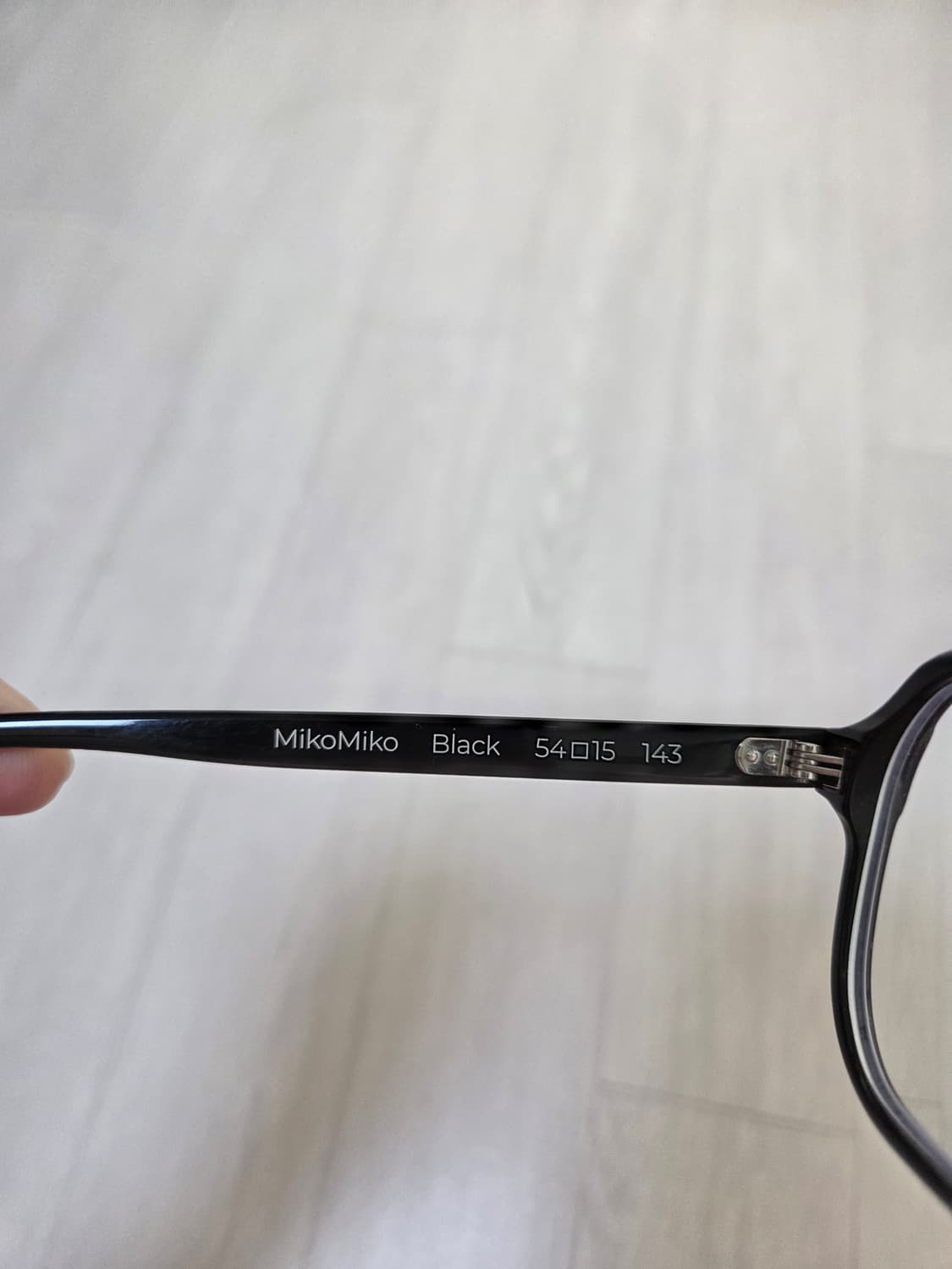 라토토엘 미코미코 블랙 안경 팝니다 상품이미지4