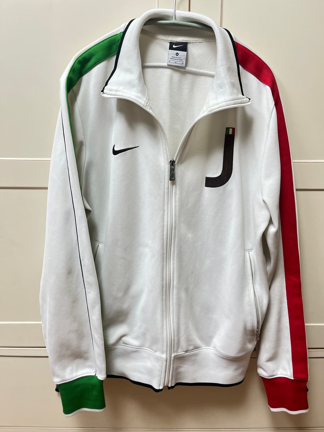 나이키 유벤투스 올드스쿨 져지 희귀 매물 M 상품이미지1