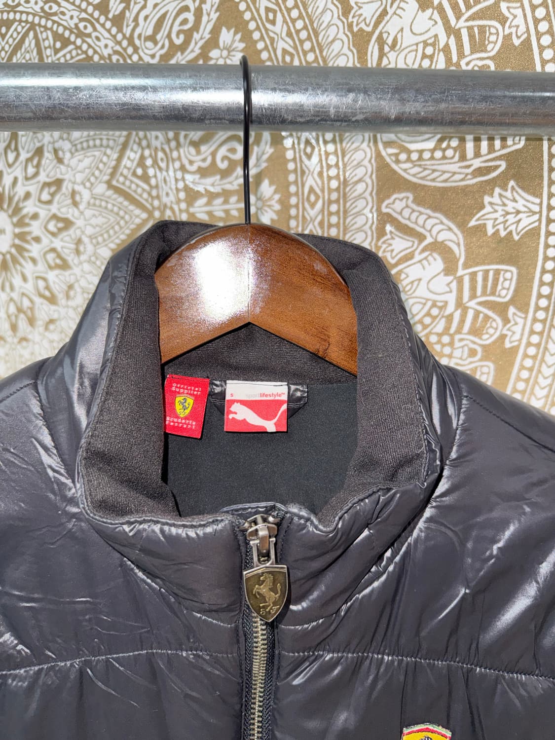 퓨마 페라리 여성 경량패딩 자켓  상품이미지4