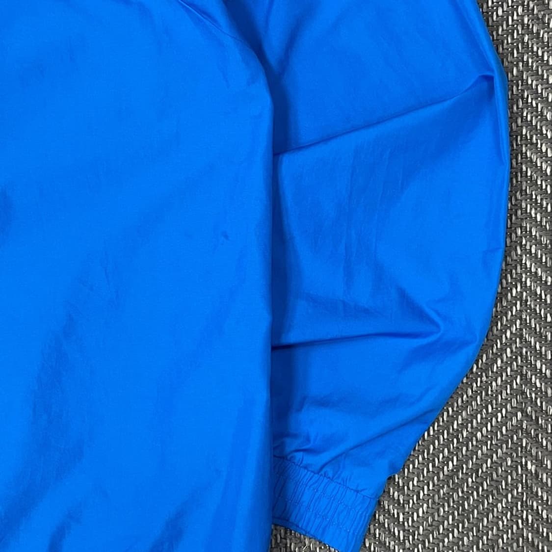 아디다스 로고 프린팅 바람막이 v0150 상품이미지6