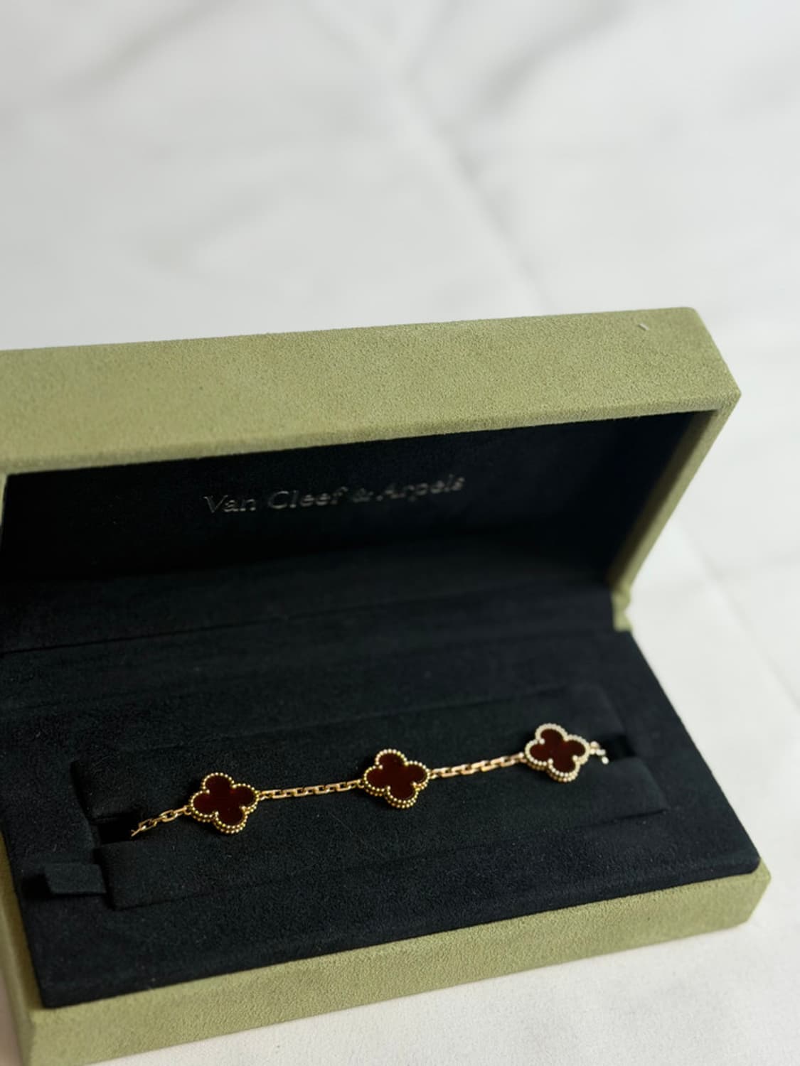 반클리프 아펠 5 모티브 커넬리언 상품이미지3