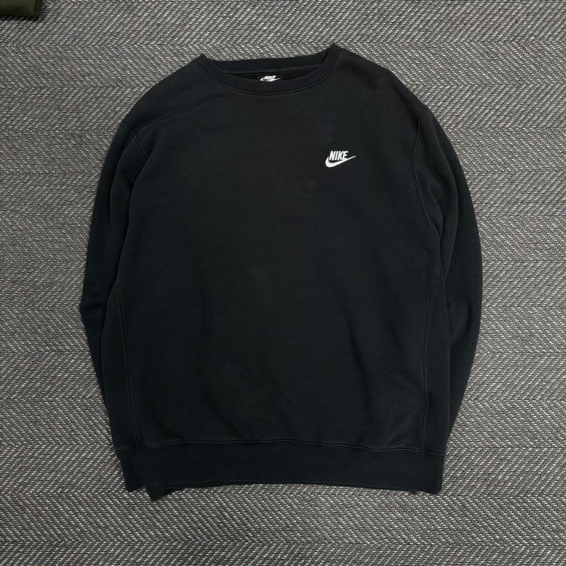 나이키 로고 맨투맨 v0270 상품이미지1