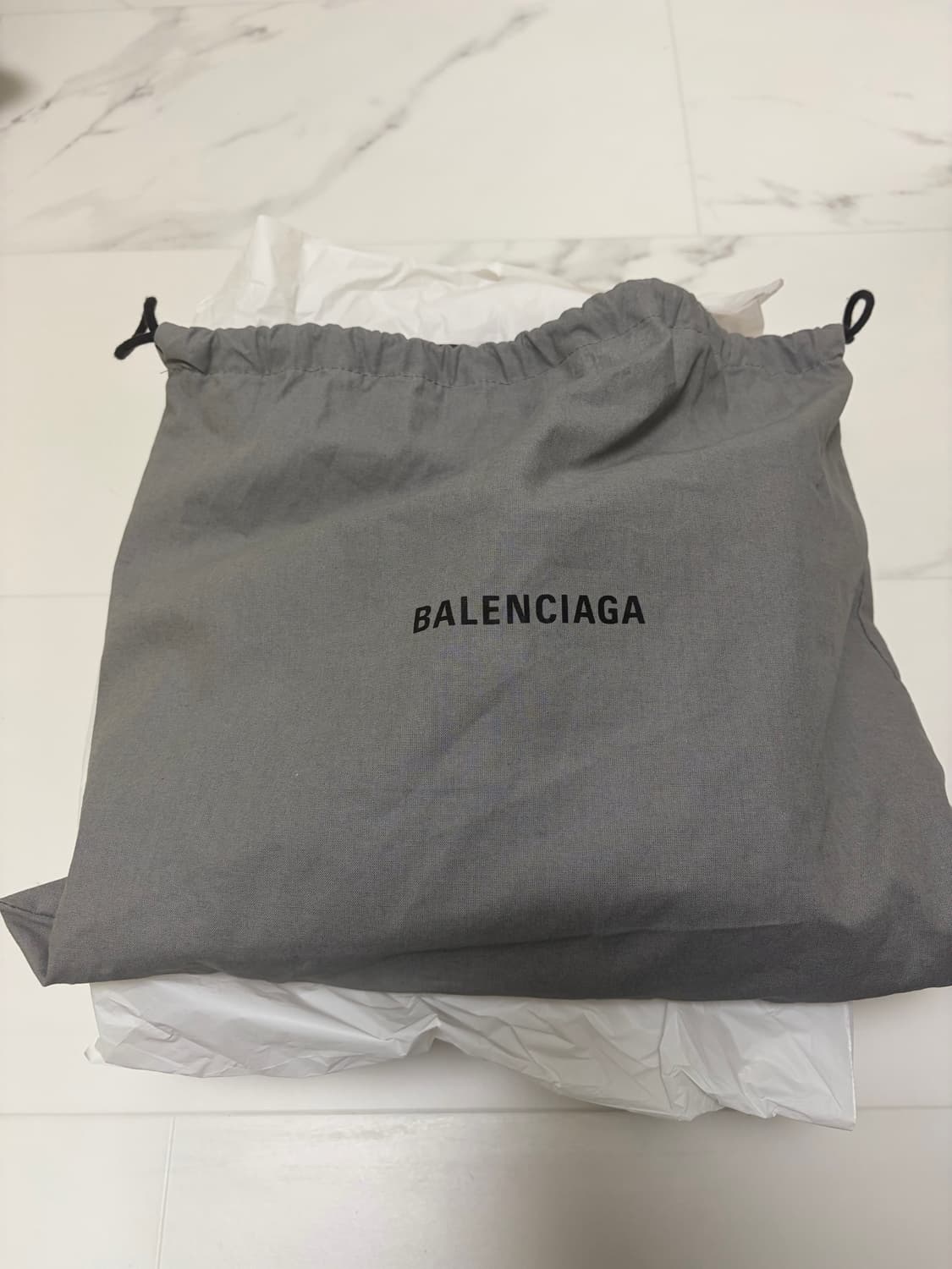 발렌시아가 르카골 블랙 xs 상품이미지9